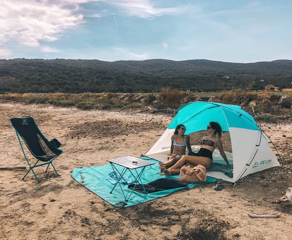 Stort skuggigt strandtält