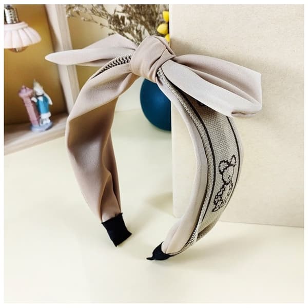 PIN UP -TURBAANIHIUSPANNUT O455K