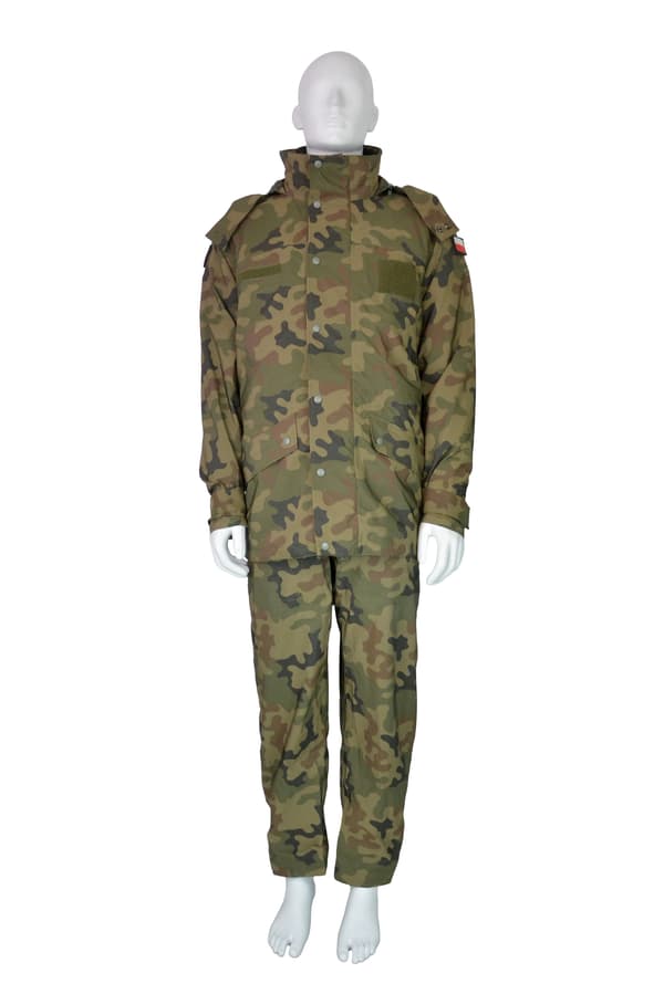 Uusi Gore-Tex 128/MON -suojavaatesetti, koko M/XS