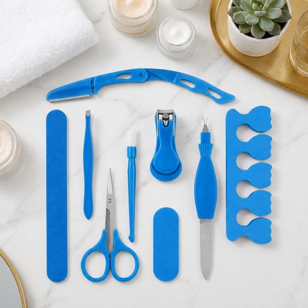 Manicure tilbehørssæt: trimmer, saks, fil, pincet, klippemaskine, blå