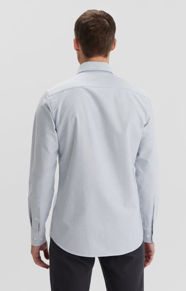 Slim fit -raidallinen paita XL
