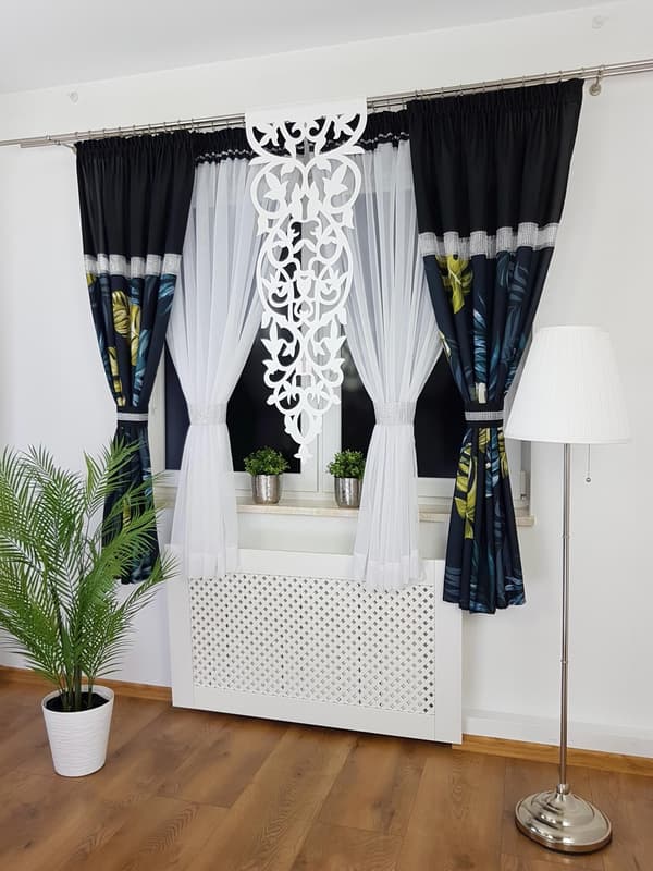 Monstera Glamour vinduessæt - elegance i sort og marineblå