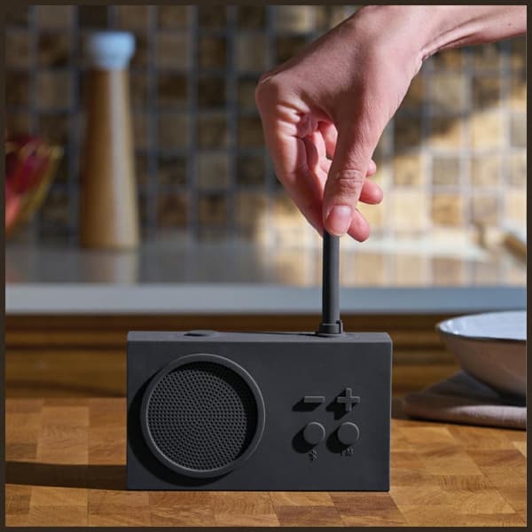 Lexon Tykho 3 Bluetooth-radio mörkgrå