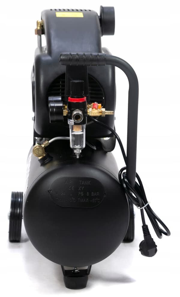 Kompressor kompressor TYSK 24L 8BAR 220L/MIN + Backväxel