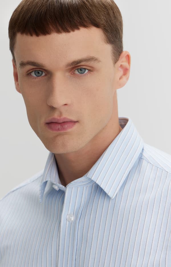 Slim fit stribet skjorte M