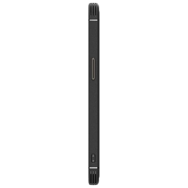 Spigen Core Armor Mag MagSafe -kotelo iPhone 16e:lle, musta