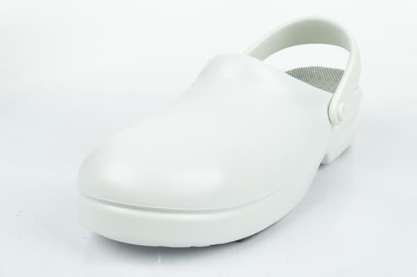 Safeway Medical White [AD811] 40/41