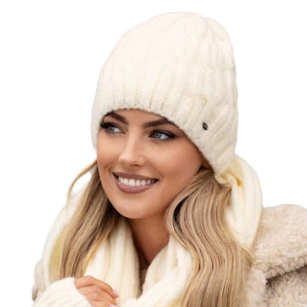 GIZMA fluffig fleece vintermössa, ecrufärgad