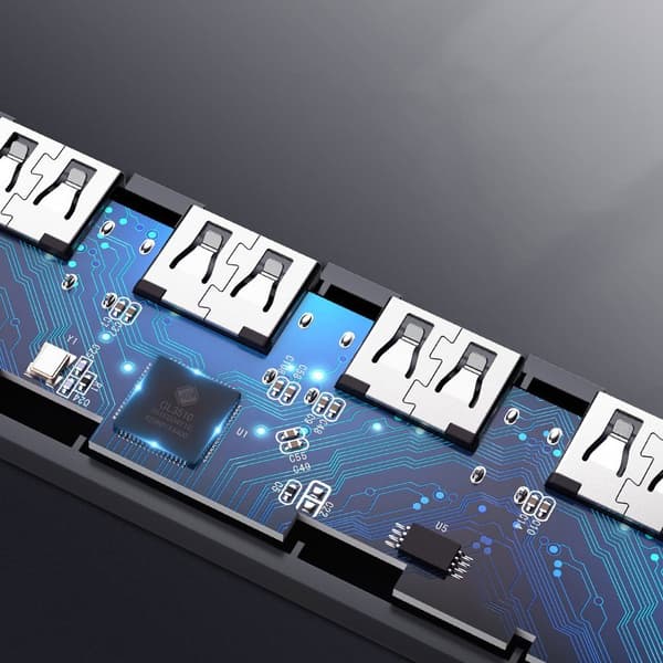 HUB USB-C Splitter - 4x USB 3.2 med USB-C Strømport Grå