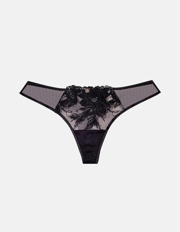 Trinny S Thong