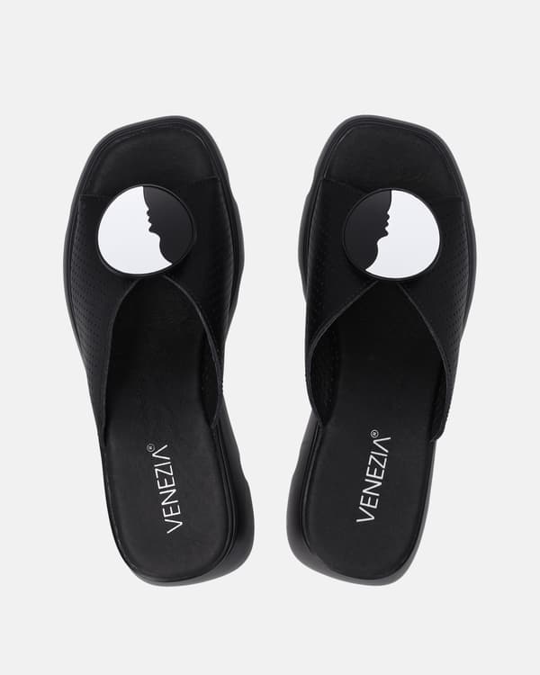 Klassiske sorte kile sandaler Klassiske sorte kile sandaler 38