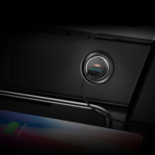Smart biloplader med USB- og USB-C QC PD-porte, sort