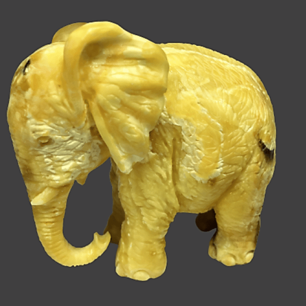 Elefant - Smycken från Baltisk Bärnsten
