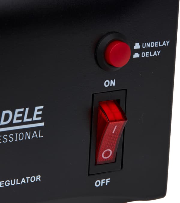 Spændingsregulator AVR 1000VA 230V KD1932
