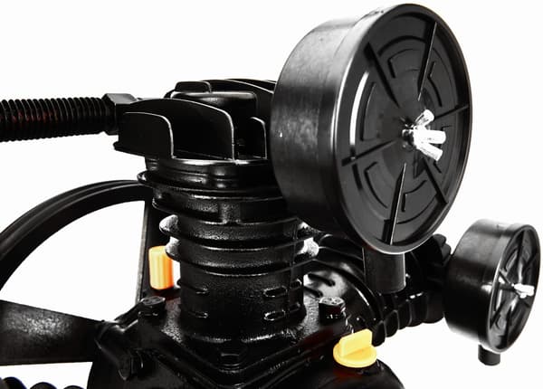 Kompressor 3kW 3 stöttylar KD1405