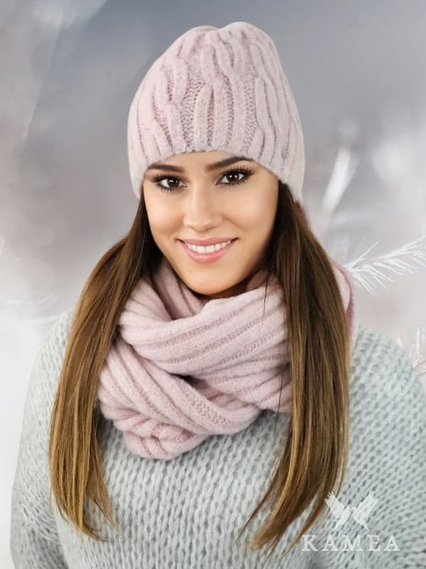 GIZMA fluffigt set med mössa och halsduk, rosa
