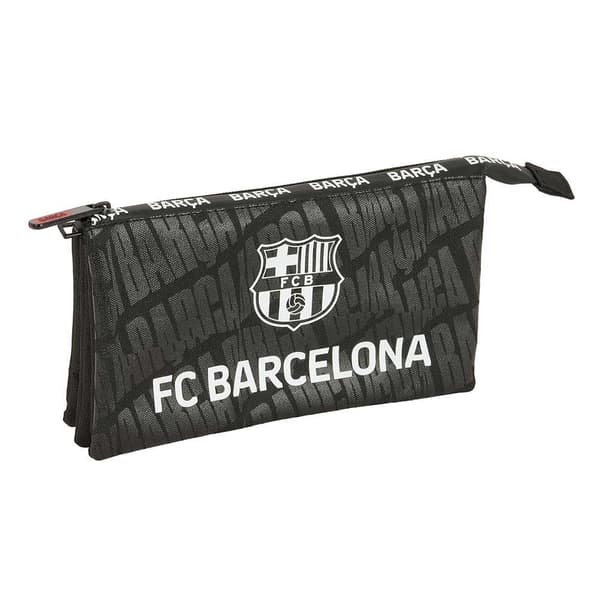 FC Barcelonan penaali 812625744 musta