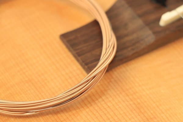 Strenge til akustisk guitar MOGE MC11