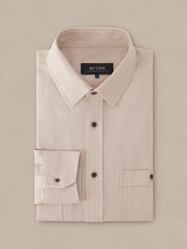 BEIGE SKJORTE MED LANGÆRMET XL