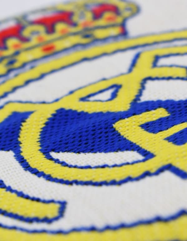 Real Madrid supporterhalsduk RM4BUF47 vit