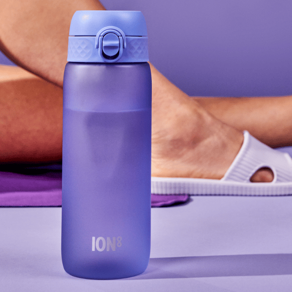 ION8 BPA-vapaa I8RF750PERI Leikkisä Periwinkle-pullo