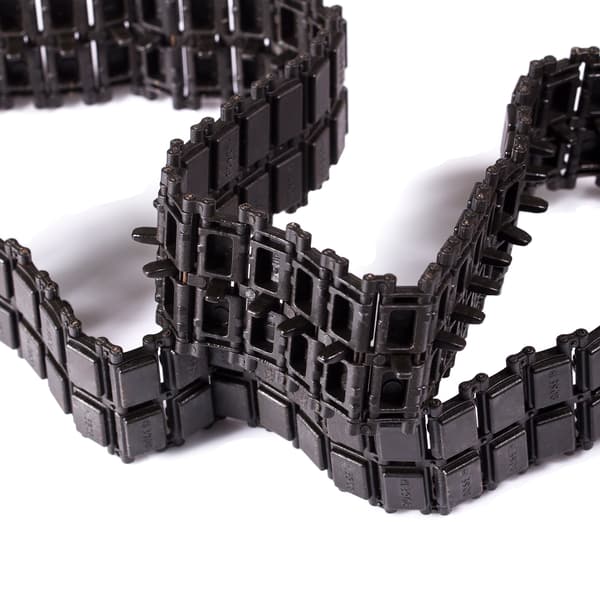 3908-011 plastlarv
