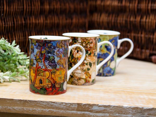 Klassisk ny mugg - V. van Gogh, Irisar (CARMANI)