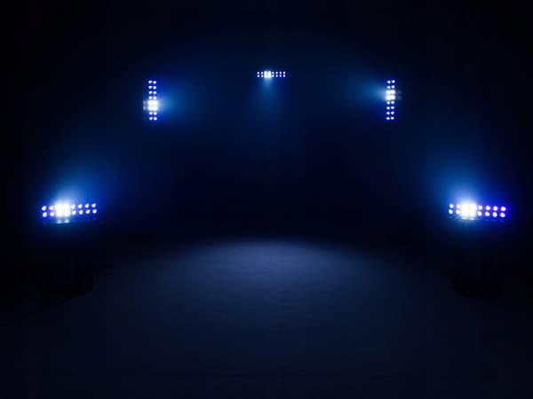 Eurolite scenpanel 16 HCL LED - LED-BAR