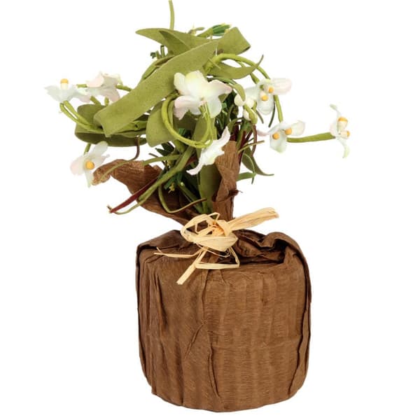 FORÅRSDEKORATION HVID BLOMSTERARRANGEMENT