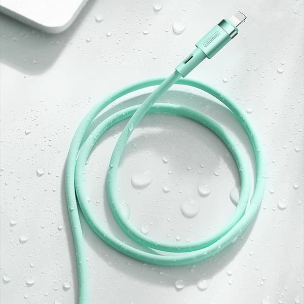 iPhone USB-kaapeli - Lightning 2.4A 1.2m valkoinen
