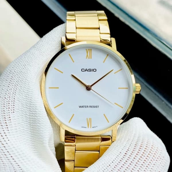 Herreur Casio MTP-VT01G-7B med boks