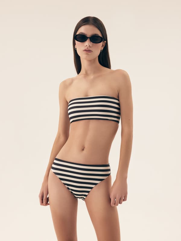 Malibu Bloovii bikinitrusse | Sort, Hvid M