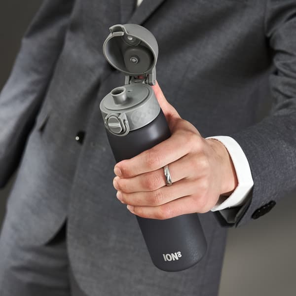 ION8 BPA-vapaa pullo I8RF500GRY harmaa