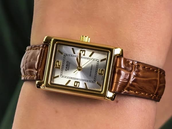 Damklocka CASIO LTP-1234GL-7AEG + med låda (zd623b)