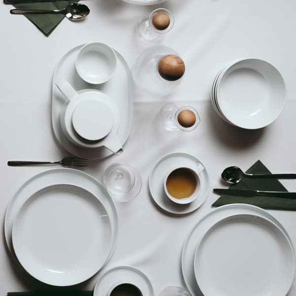 Porslinskopp 320 ml med fat 17 cm Elegant NORD DUKA