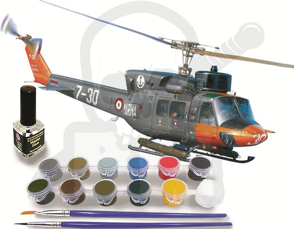 MCRZD57 Starter B-212 ASW Anti-ubåd 1:72