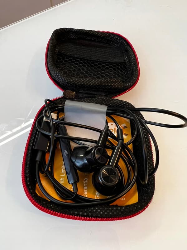 USB C magnetiske hovedtelefoner med etui