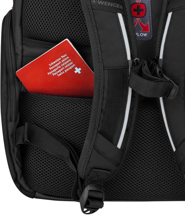 Wenger Meteor 17" musta läppärireppu