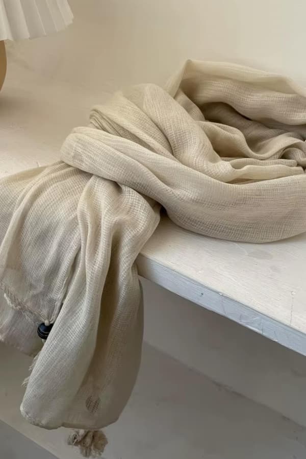 Ecru halsduk med fransar 180x80 - bomull med polyester