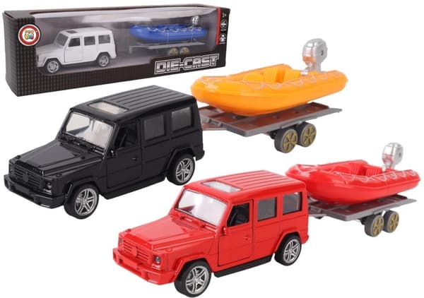 Auto ja ponttonivene trailerilla