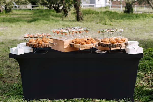 Cateringborddække SORT 180cm