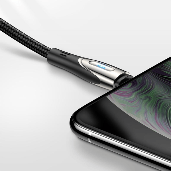 iPhone USB-A - Lightning Sharp -sarjan pikalatauskaapeli 1,2 m musta