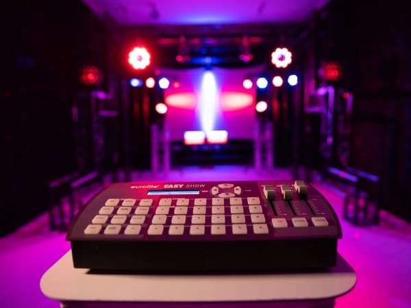 Eurolite easy Show - DMX-ohjain