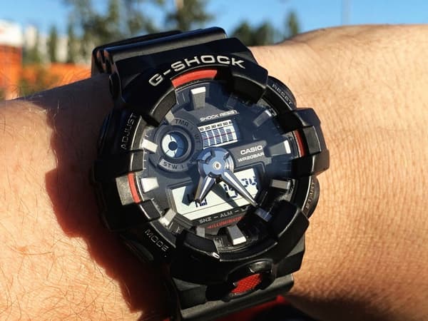 Herrklocka CASIO G-SHOCK GA-700-1AER (zd140e)