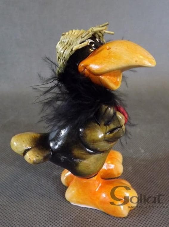 Sort Ravn med Hat - Keramikfigur 13x9cm