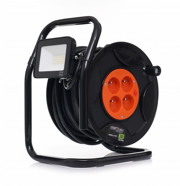 30M förlängningskabelvinda + LED KD4037