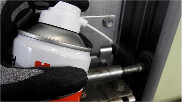 WÜRTH Multi 5-i-1 flytande multifunktionell fettspray 400 ml