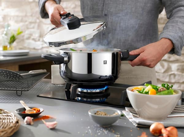 ZWILLING TRYCKKOKARE 6L SILVER