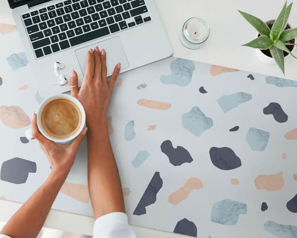 Designer Laptopskydd Abstrakta Prickar 120x60 cm