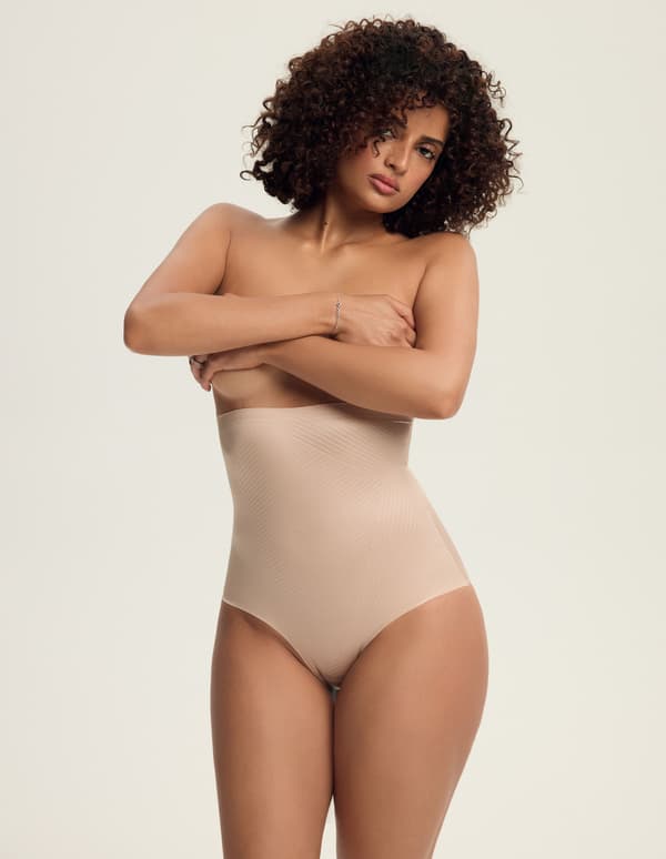 Shapy Esotiq trosor med hög midja | Beige M